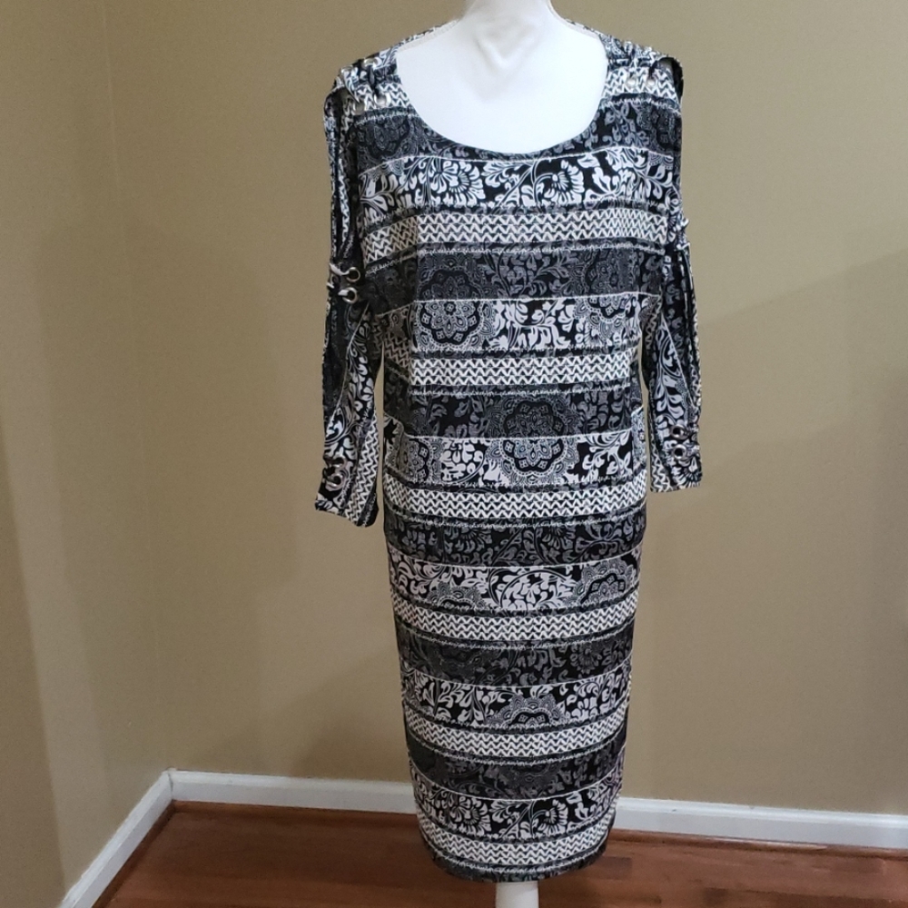 Cold Shoulder flattering comfort dress.
